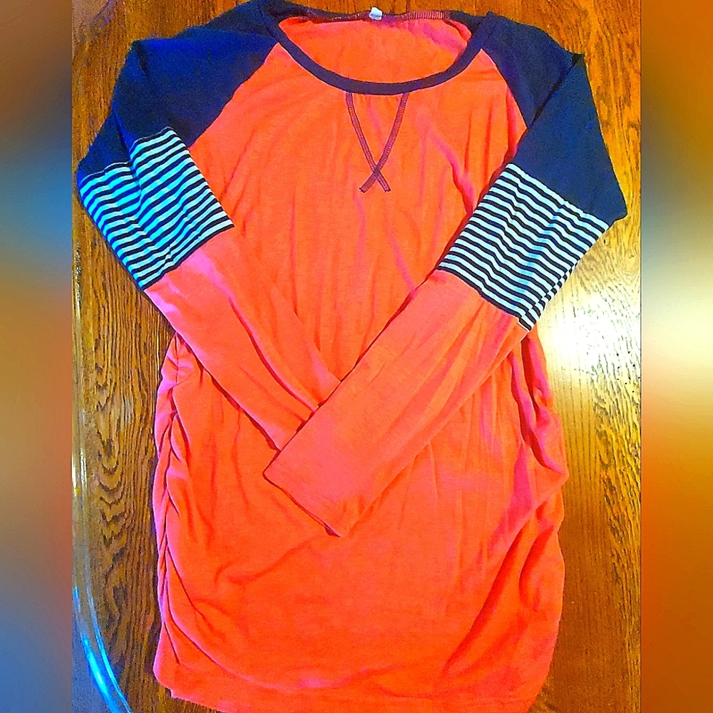 Maternity shirt
